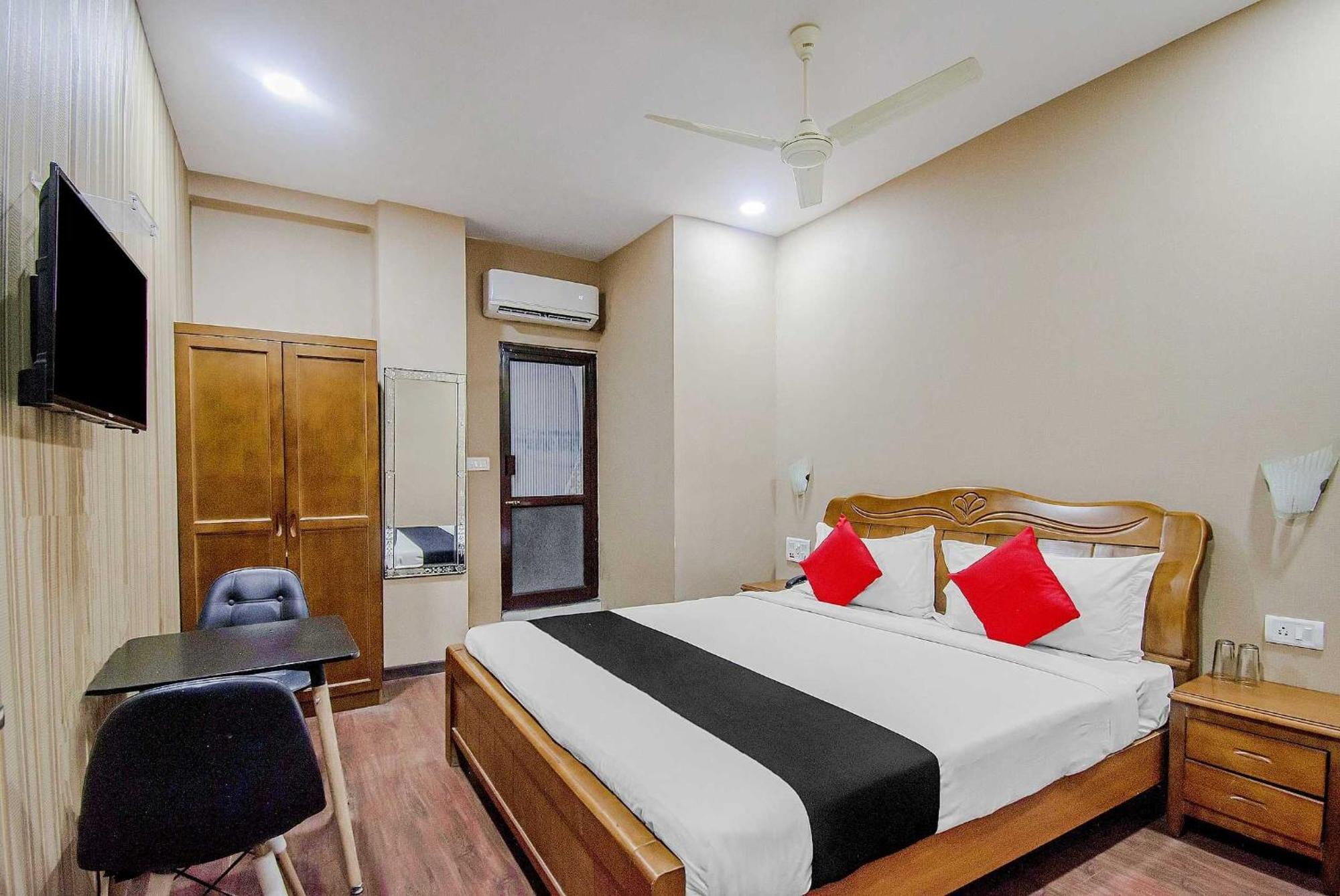 Collection O Mg Guest House Calcutta Exteriör bild